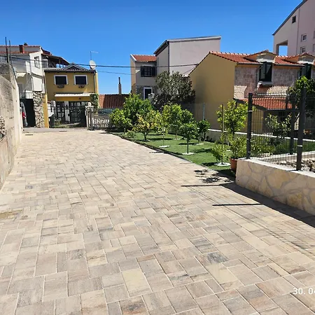 Lidija * Vodice